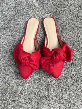 Chase + Chloe Red Flats 7.5